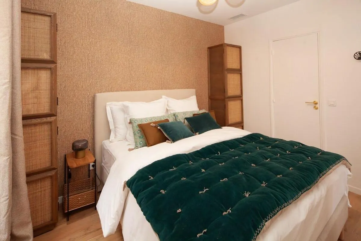 Paris 15 - Tour Montparnasse - Bd Pasteur - 2 Pieces Apartment France